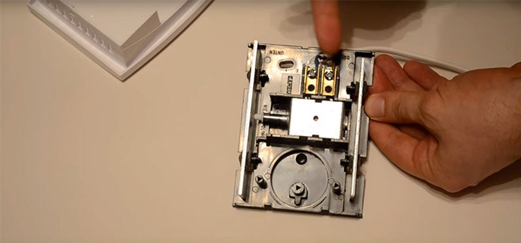 fix door bell in Wilton